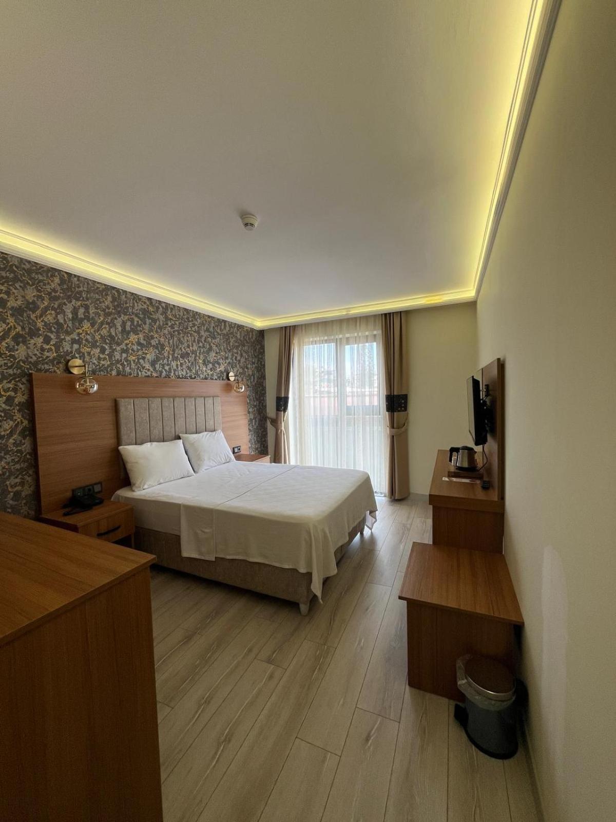 Golden Lux Hotel Antalya Exterior foto